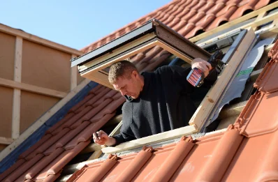 Pose de fenêtres de toit Velux à Chevinay